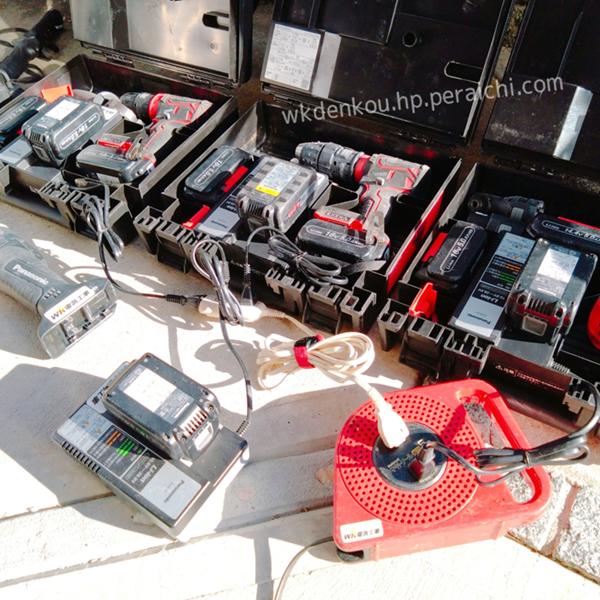 ＷＫ電気工事：太陽光で工具の充電をしっかりと